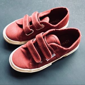 Superga Little Kid Classic Tennies